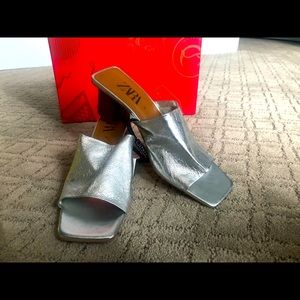 NWT Zara silver slips